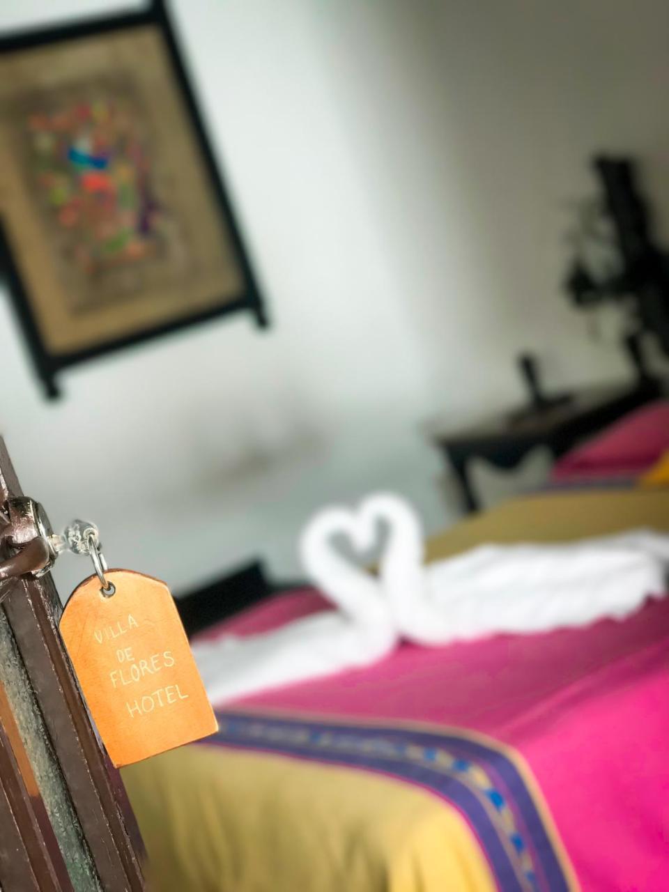 Hotel Villa De Flores Uruapan  Extérieur photo